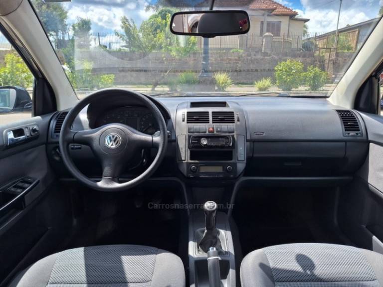 VOLKSWAGEN - POLO - 2008/2008 - Preta - R$ 34.900,00