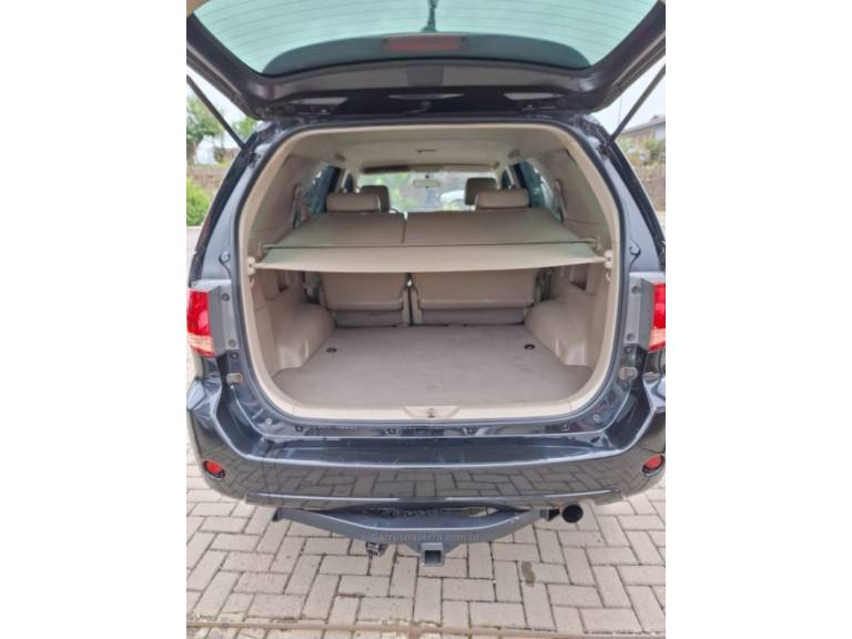 TOYOTA - HILUX SW4 - 2006/2006 - Preta - R$ 92.400,00