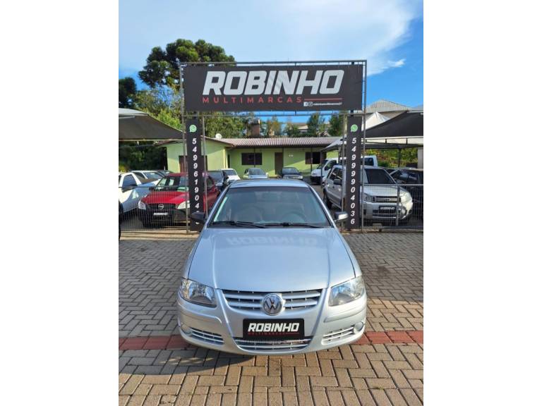 VOLKSWAGEN - GOL - 2010/2011 - Prata - R$ 25.900,00